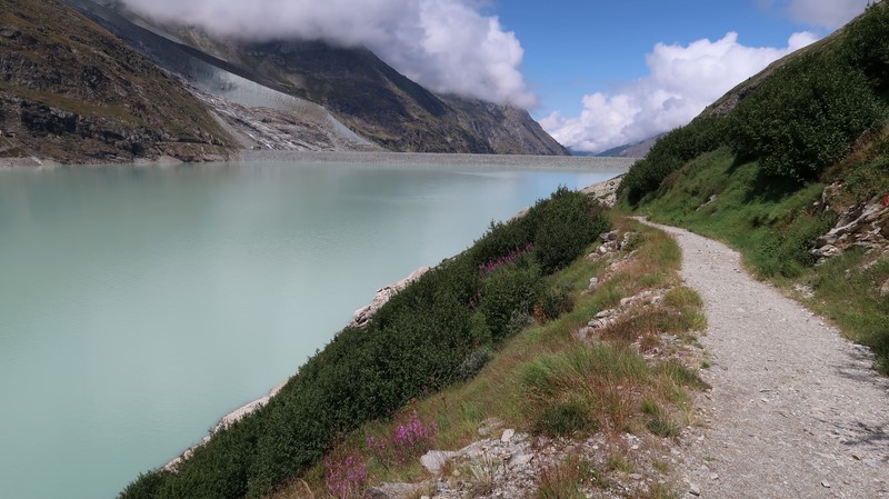 Tour Du Lac De Matemale à Pied